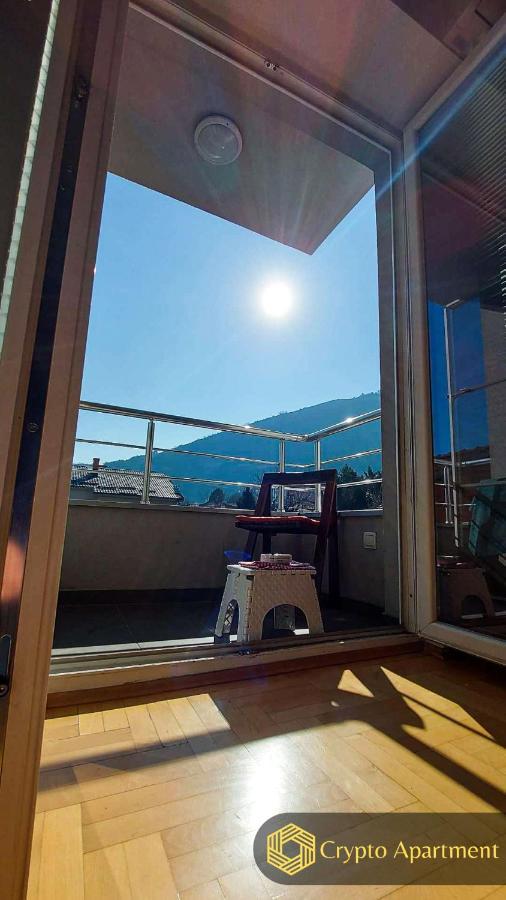 Crypto Apartment Skopje Esterno foto
