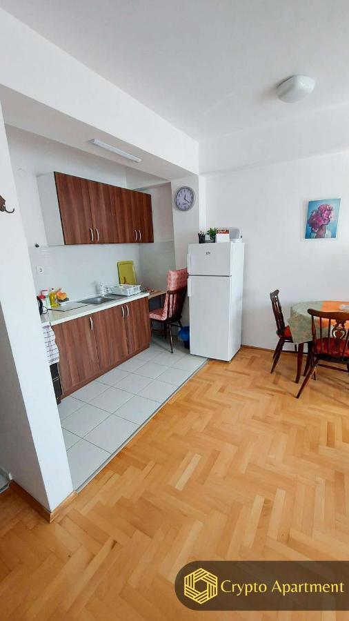 Crypto Apartment Skopje Esterno foto