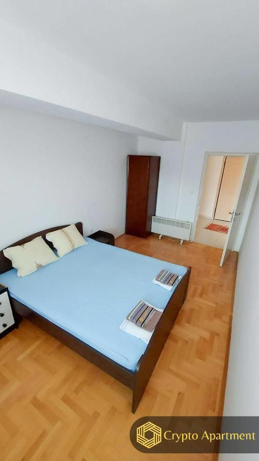 Crypto Apartment Skopje Esterno foto
