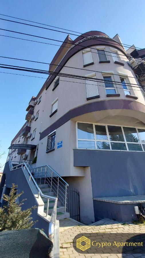 Crypto Apartment Skopje Esterno foto